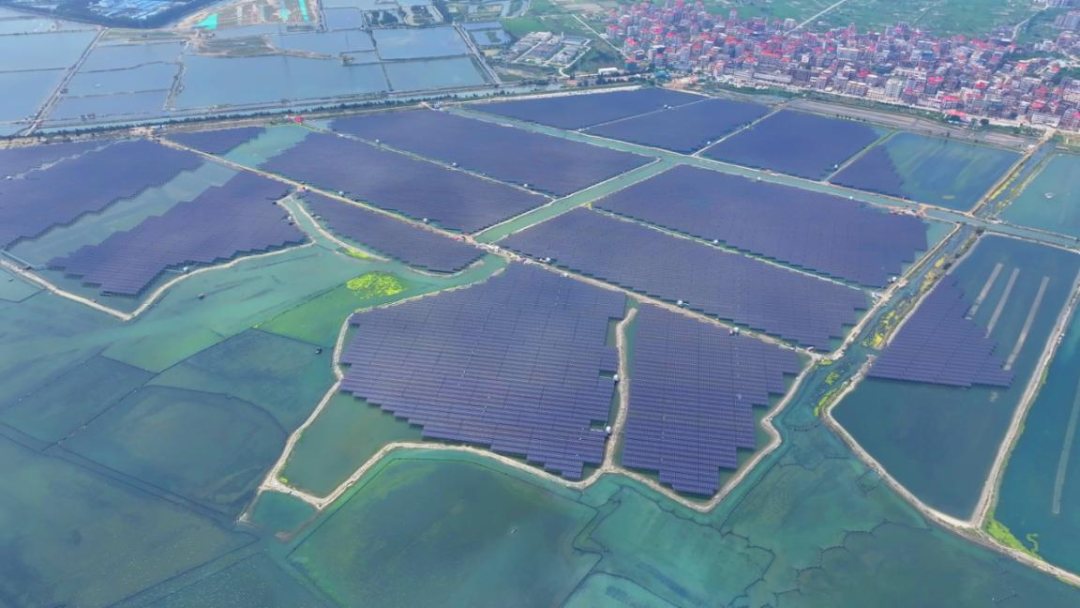 【双节回望】国庆我在岗|双向守护 共同绘就“绿电不断、设备无忧”的国庆保供图